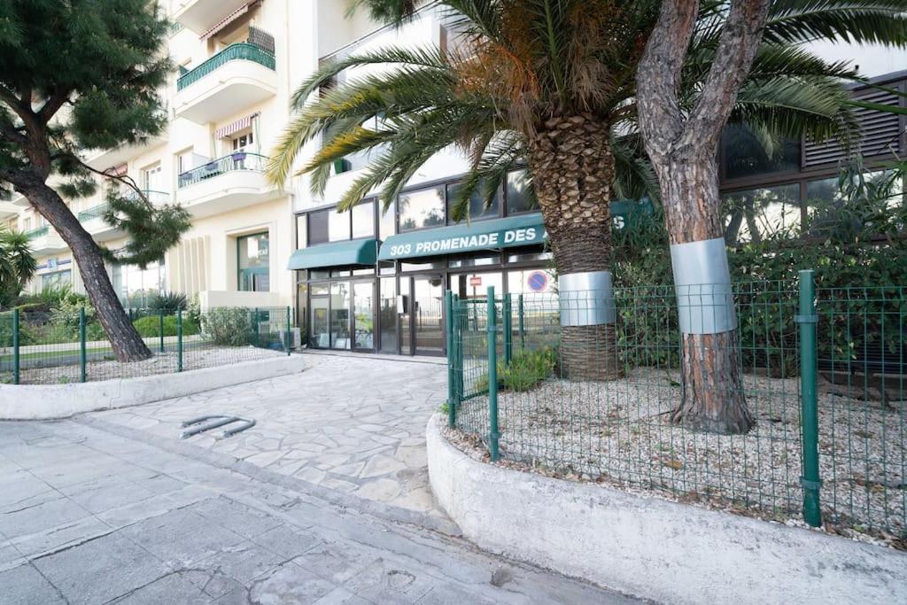 La Prom - A Two Bedroom Apartment With A Sea View Nice Exteriör bild